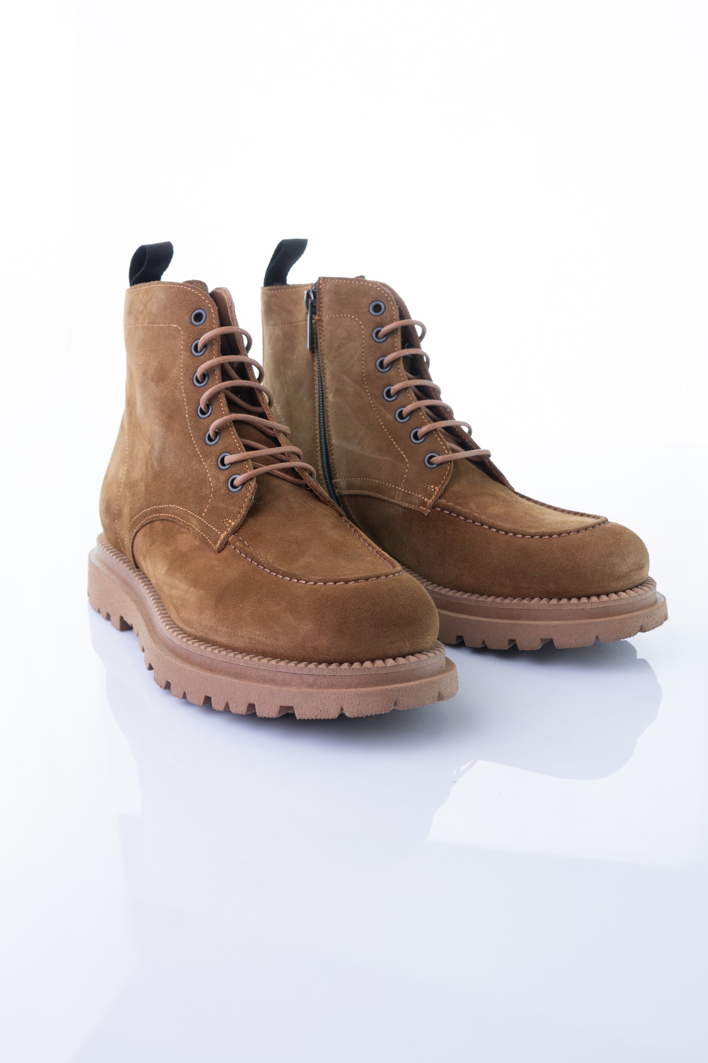 Flecs F637 – Tobacco Suede Lace-Up Boot